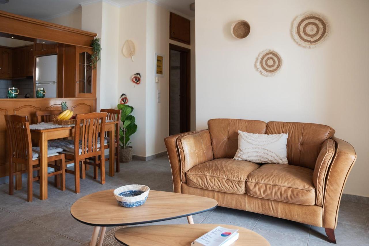 Destino Home Overlooking The Venetian Port Of Chania Chania  ภายนอก รูปภาพ