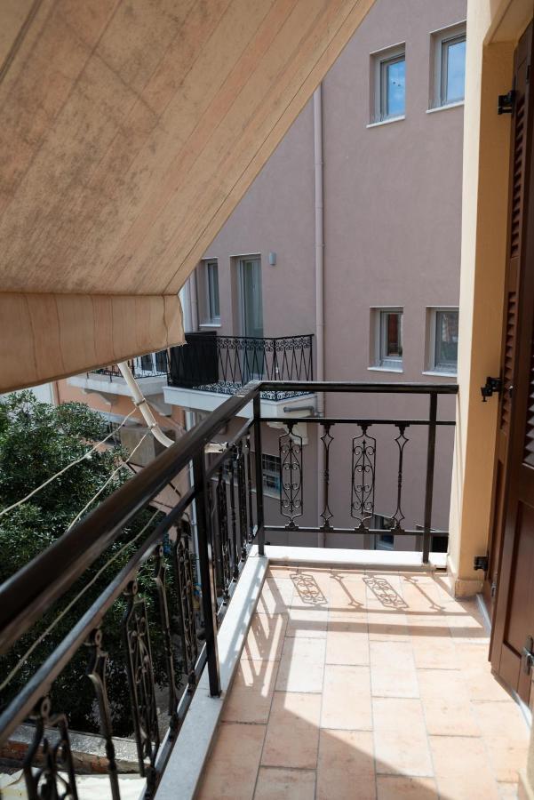 Destino Home Overlooking The Venetian Port Of Chania Chania  ภายนอก รูปภาพ