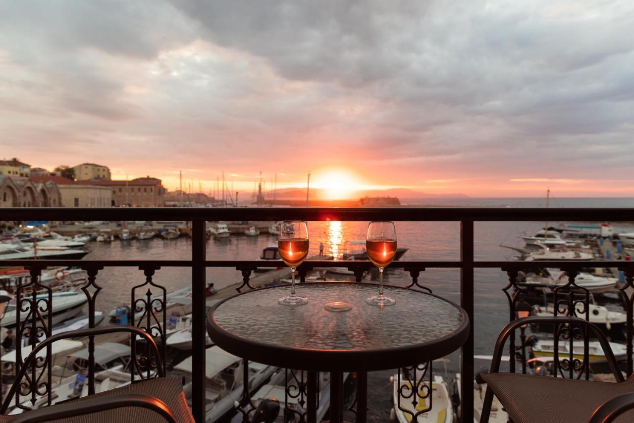 Destino Home Overlooking The Venetian Port Of Chania Chania  ภายนอก รูปภาพ