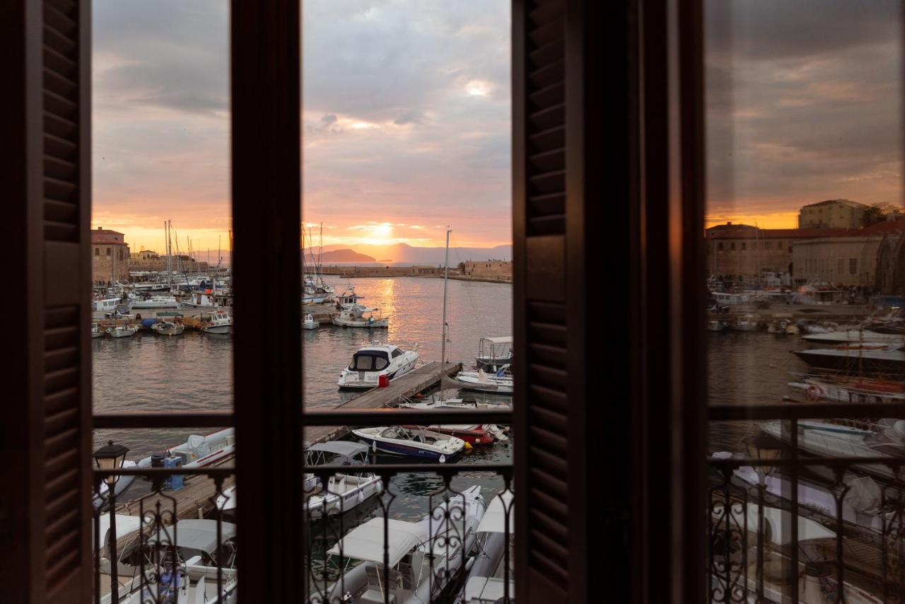 Destino Home Overlooking The Venetian Port Of Chania Chania  ภายนอก รูปภาพ