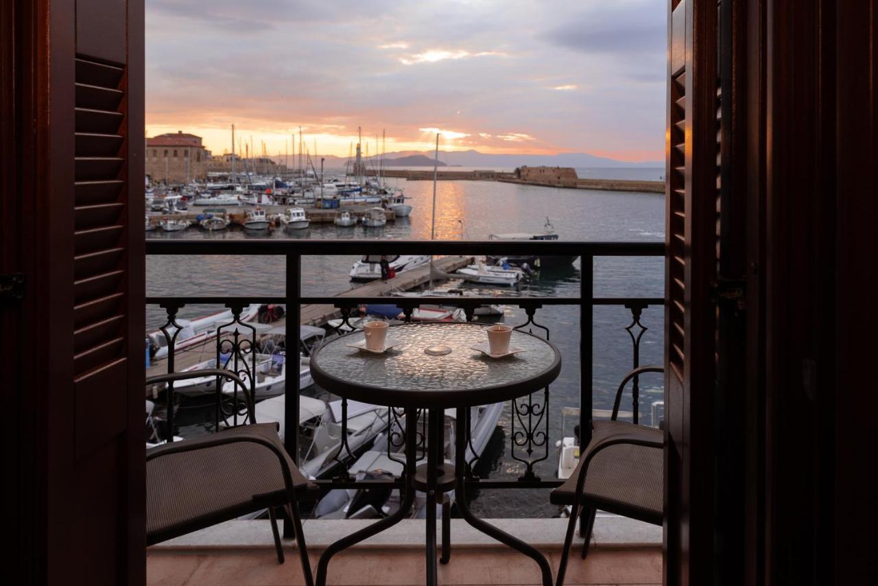 Destino Home Overlooking The Venetian Port Of Chania Chania  ภายนอก รูปภาพ